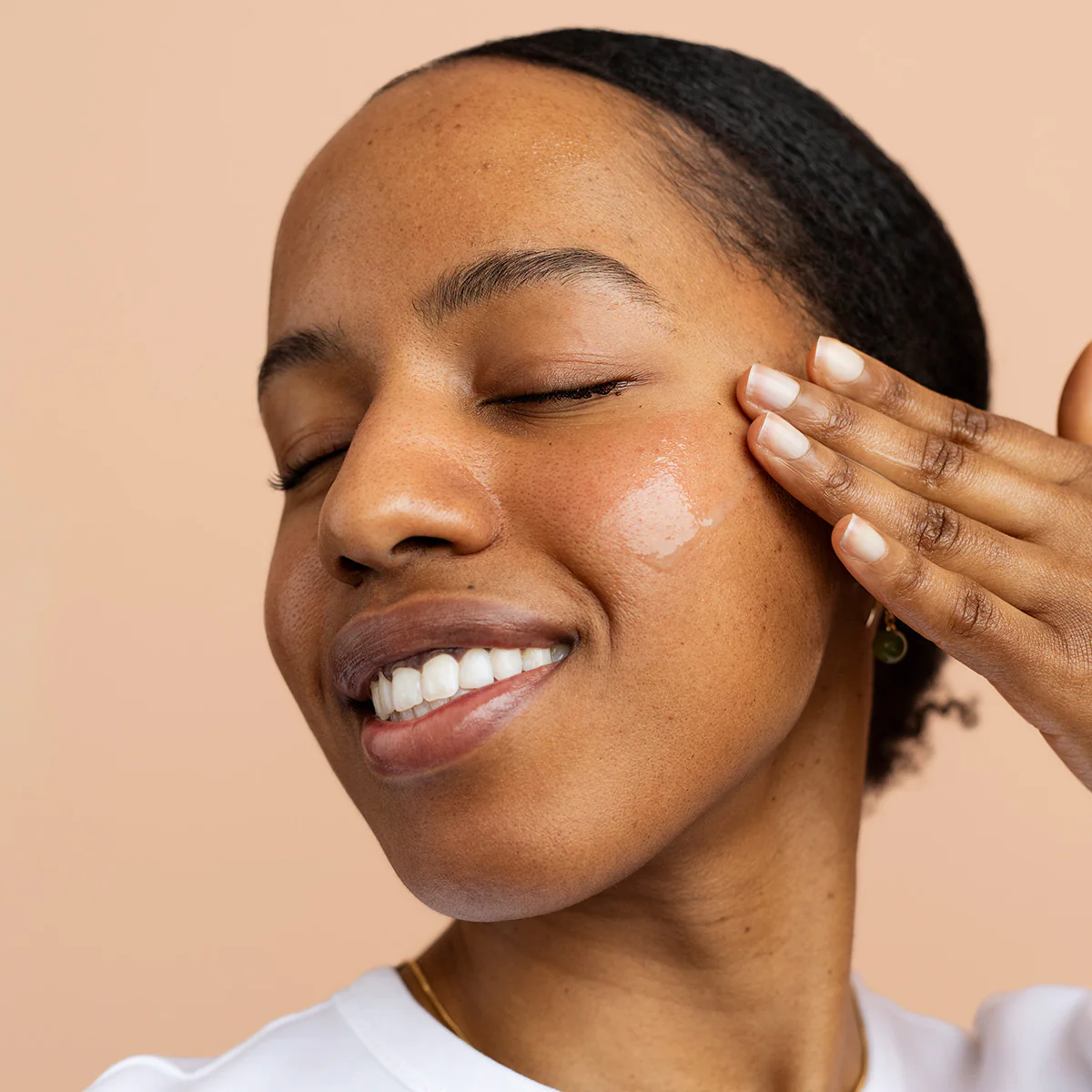 Refining Face Serum with Niacinamide & Witch Hazel Water - Image 4